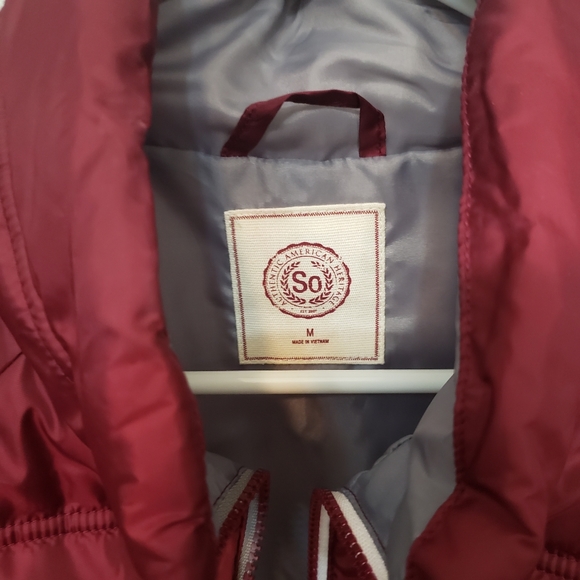 SO maroon vest - Picture 2 of 4